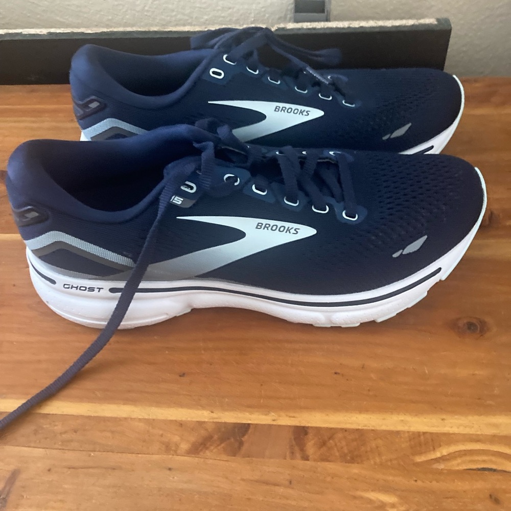 Brooks Ghost Running shoes